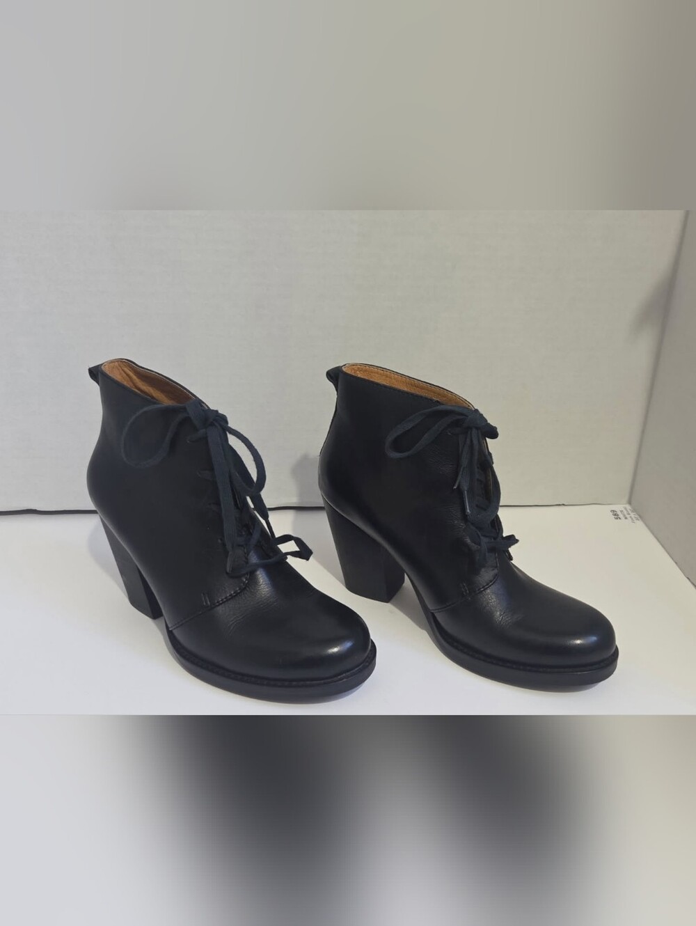 Women's Latigo Block Heel Lace Up Booties Ankle Leather Boots  Black Size 6M